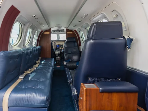 Cabin - 1978 Beechcraft King Air E90 N12AX