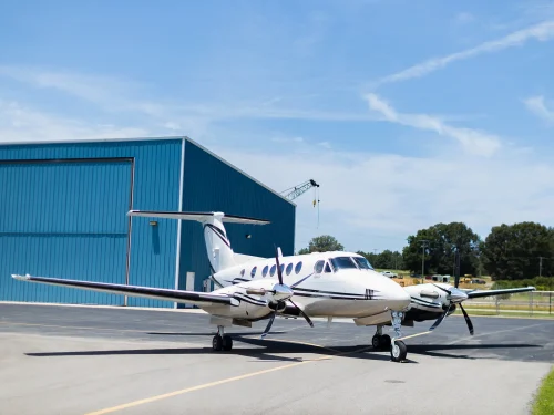 Exterior - 2005 Beechcraft King Air B200 N29PE